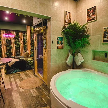 Jungle - Sauna & Balneo * Chateau-Thierry