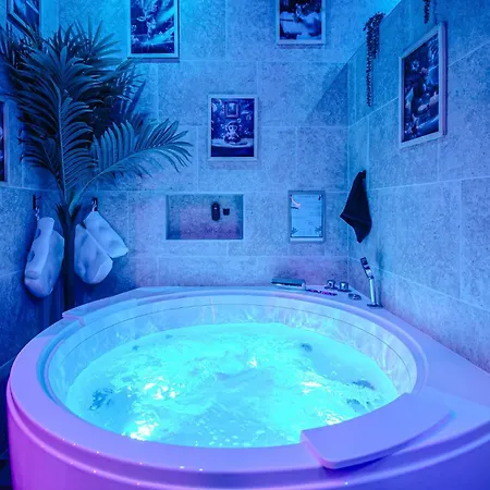 Jungle - Sauna & Balneo