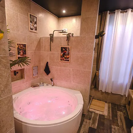 Jungle - Sauna & Balneo * Chateau-Thierry