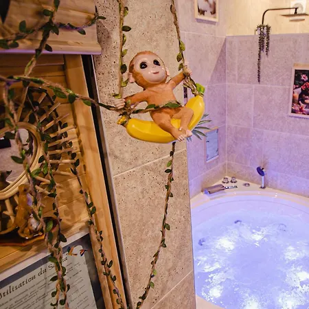 Jungle - Sauna & Balneo Apartment *