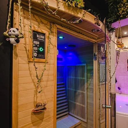 Jungle - Sauna & Balneo Apartment Chateau-Thierry