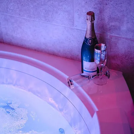 Jungle - Sauna & Balneo Apartmán Château-Thierry