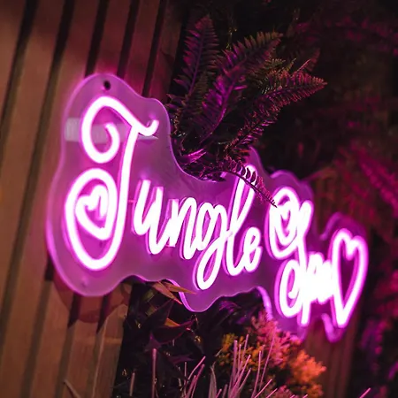 Jungle - Sauna & Balneo * Château-Thierry